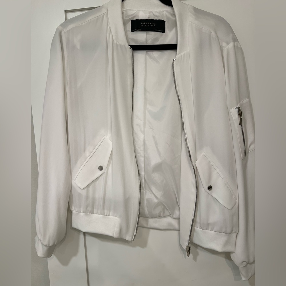 Zara Women’s White Bomber Jacket